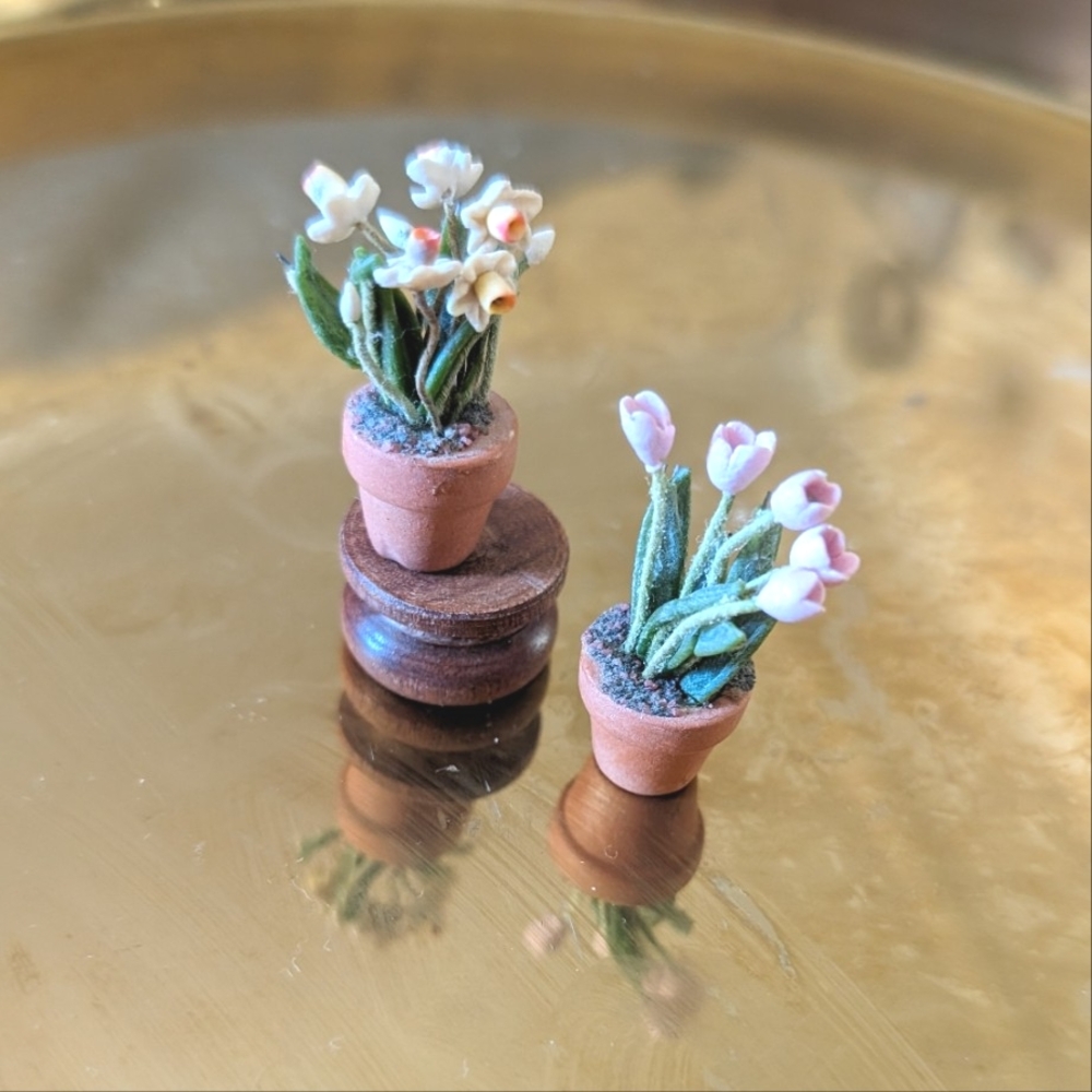 Vintage Miniature Tulip Miniature Handmade Pot Dollhouse Flower